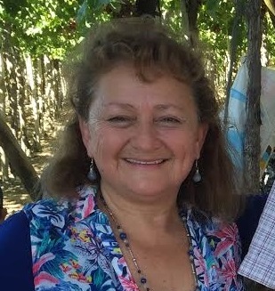  Deborah González 